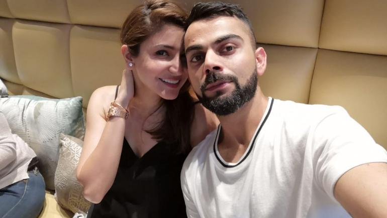 විරාත් කෝලි උපන්දිනය සමරපු හැටි (PHOTOS)