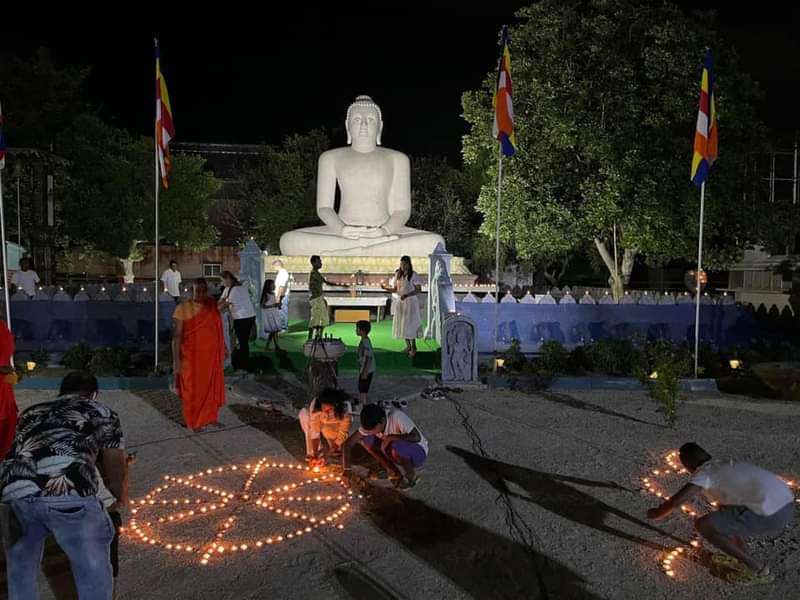 ශ්‍රී සම්බුද්ධාලෝක විහාරස්ථානයේ නිකිණි පොහොය වැඩසටහන 