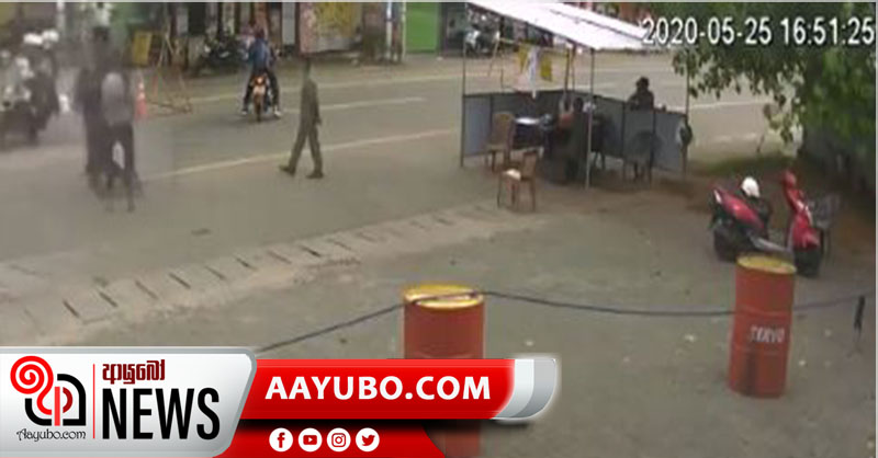 රෝගී දරුවෙකුට එල්ලවූ අමානුෂීය පොලිස් ප්‍රහාරය (VIDEO)