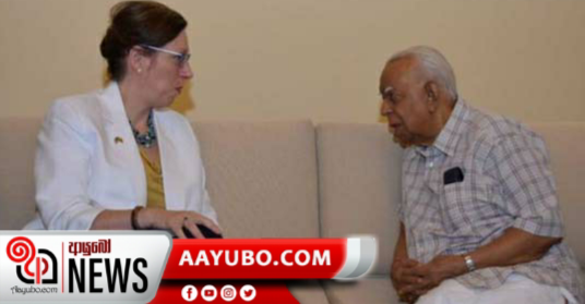 ඇමරිකානු තානාපතිනිය සම්පන්ධන් මුනගැසේ