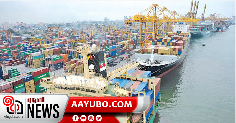 කොළඹ වරායේ නැගෙනහිර පර්යන්තයට පළමු බහාලුම් නෞකාව පැමිණෙයි