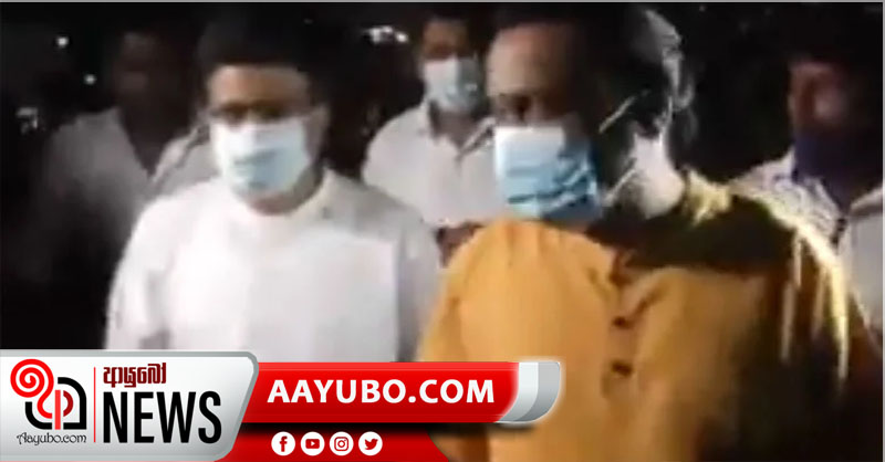 වරාය සේවකයෝ විමල්ට සහ ගම්මන්පිලට හූ කියයි (VIDEO)