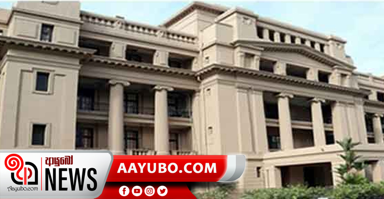 සුළු හා මධ්‍ය පරිමාණ ව්‍යාපාර ණය අය කර ගැනීම අත්හිටුවයි