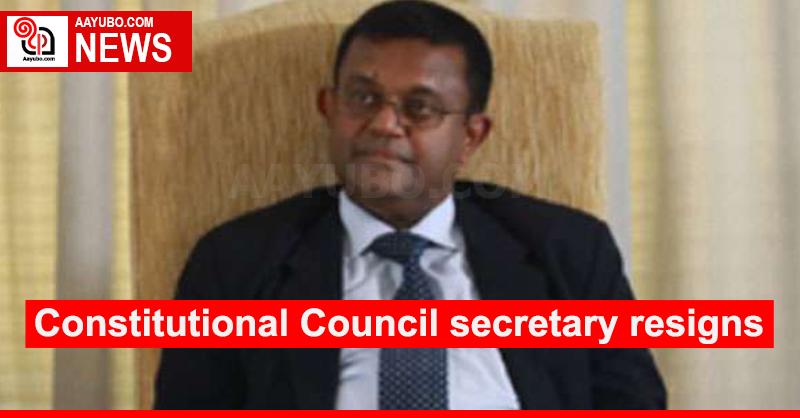 Constitutional Council secretary resigns